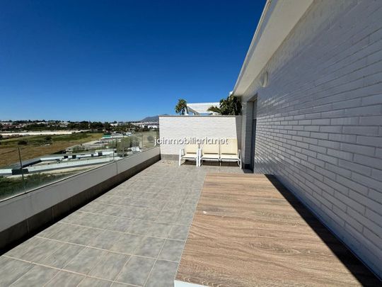 Ático en Marbella, alquiler - Photo 1