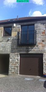 2 bedroom mews to rent - Photo 4