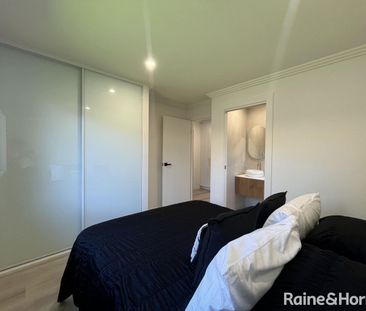 BRAND NEW | Luxurious + Stylish Granny Flat in Prime Location of Bl... - Photo 4