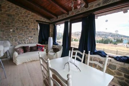 Μεζονέτα για ενοικίαση Καλύβια (Αράχωβα) - Photo 4
