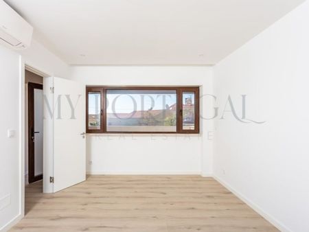 5 room luxury House for rent in Sao Joao do Estoril, Cascais, Lisbon - Photo 2