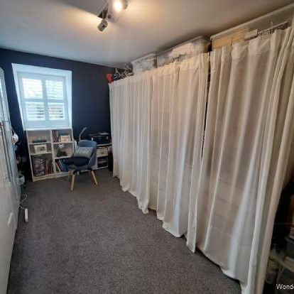 2 bedroom property to rent in St Helens - Photo 1