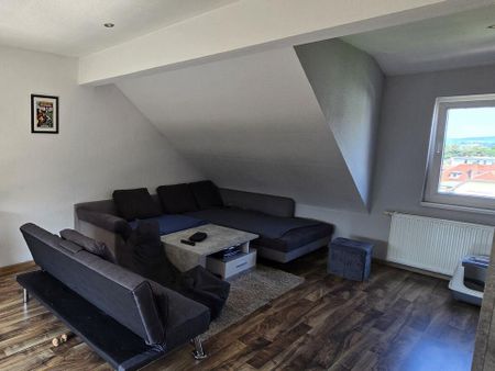 Dachterrasse mit Stadtkulisse - Foto 2