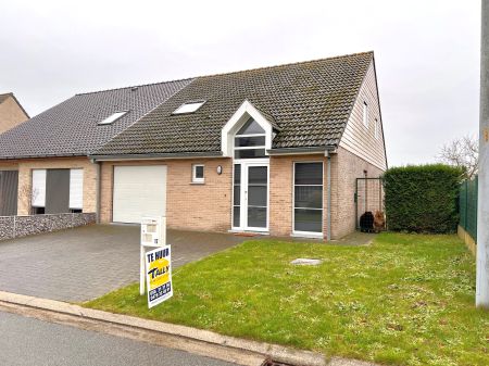 Woning met 3 slaapkamers, tuin en garage. - Photo 4