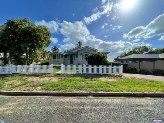 This impeccably presented and unique home will impress! - Photo 1