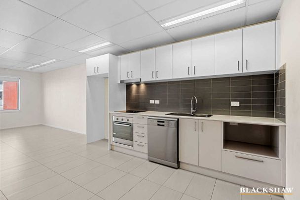 Times Square Apartment - Photo 1