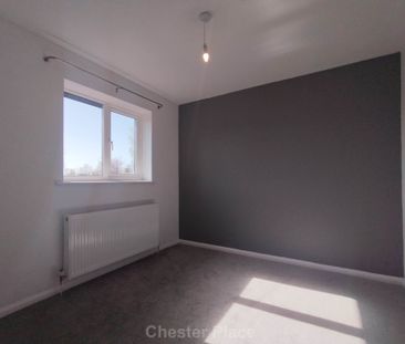 Springfields, Mickel Trafford - Photo 3