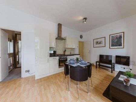 1beds Apartment - Photo 5