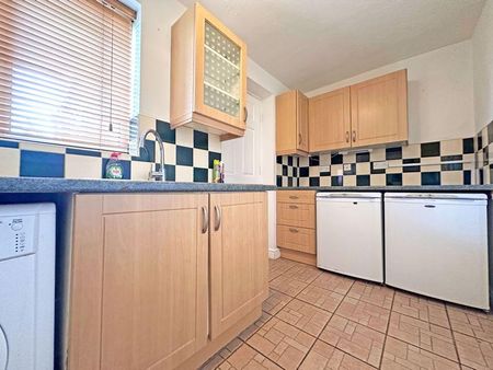 1 bedroom terraced house to rent - Photo 5