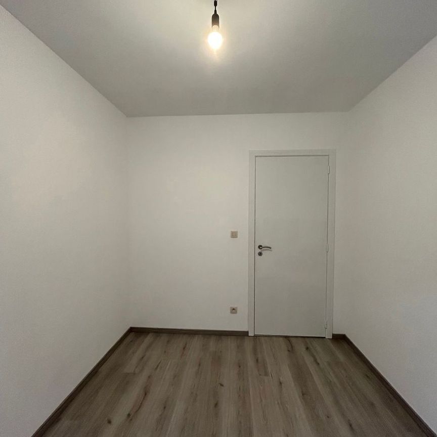 Appartement te huur - Foto 1