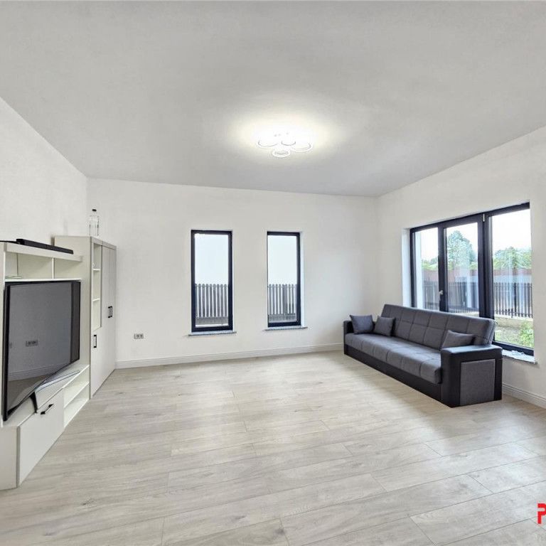 Vila de inchiriat, Hemeius - Fotografie 1