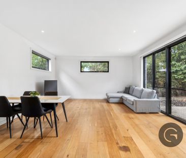 3/12 Lamart Street, Strathmore VIC 3041 - House For Rent | Domain - Photo 2