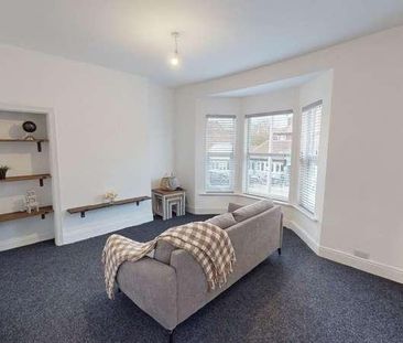 Flat A, Chanterlands Avenue, HU5 - Photo 4