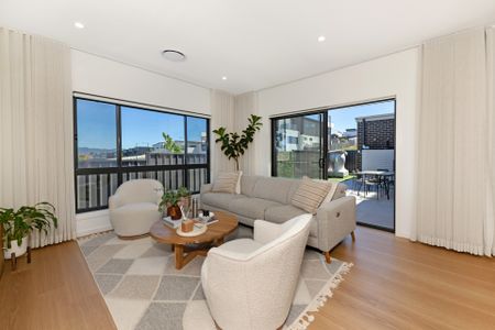 Stunning Family Home in Whitlam - Photo 2