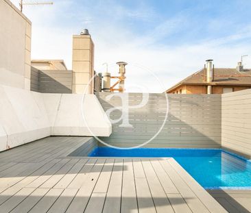 Penthouse for rent in Les Tres Torres - Photo 3