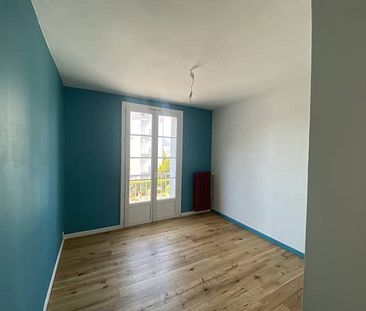 Appartement à louer 5 pièces 94 m² La Seyne sur mer - Photo 3