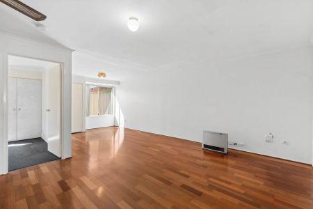 Spacious Family Living in a Quiet Jerrabomberra Pocket - Photo 2