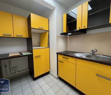 Location Appartement 1 pièce 42m² CAMBRAI 59400 - Photo 3