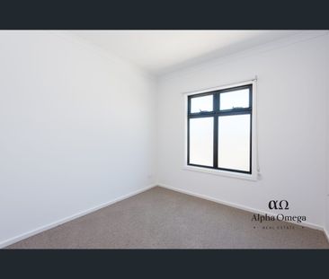 84 Fusion Circuit, Cranbourne West, Vic 3977 - Photo 3
