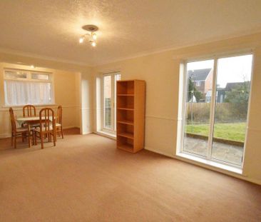 2 bedroom semi-detached house to rent - Photo 6