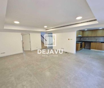 Exquisite 3 BR | Private Garden | Fully Upgraded - Photo 1