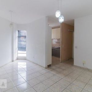 Apartamento para alugar com 47m², 2 quartos e 1 vaga - Foto 2
