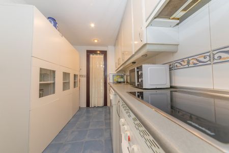 789696 - Apartment for rent Nueva Andalucía, Marbella, Málaga, Spain - Photo 4