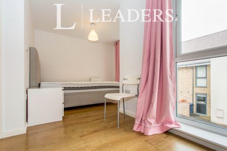 3 bedroom house to rent Burlton Road, CB3 - Photo 3