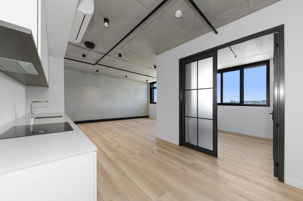 Where Modern Design Meets Effortless Lifestyle! - Photo 1