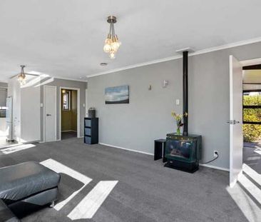 2/15 Orkney Street, Fendalton, NZ 8052 - Photo 1