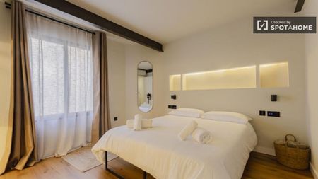 2 room luxury Apartment for rent in Valencia - Photo 4