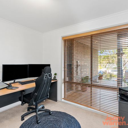 47 Enid Lorimer Circuit, Chisholm ACT 2905 - House For Rent | Domain - Photo 2