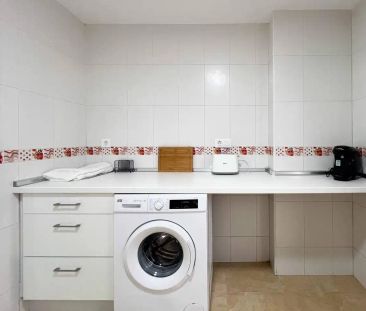 L'Hospitalet De Llobregat - Photo 6