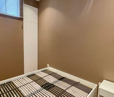 Appartement te huur in Antwerpen voor € 1.000 met 1 slaapkamer - Photo 2