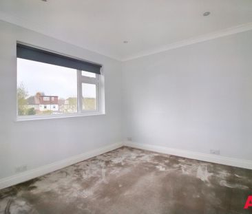 4 bedroom detached house to rent - Photo 5