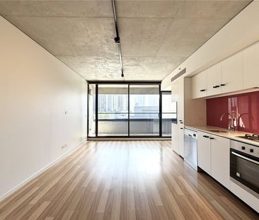 811/152 Sturt Street - Photo 6