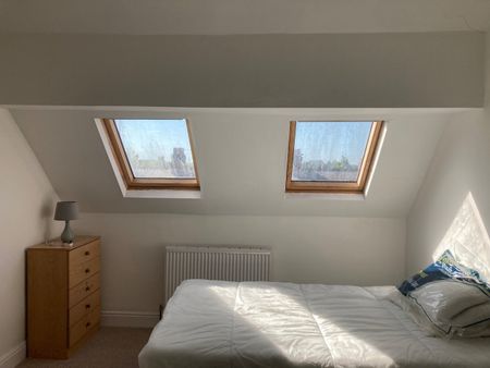 Room in a Shared House, Chester Road, M32 - Photo 2