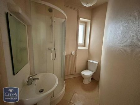 Location Appartement 2 pièces 46m² CLERMONT FERRAND 63000 - Photo 3