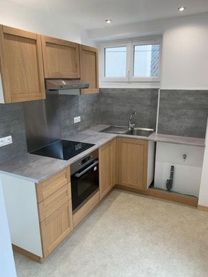 Location Appartement 2 pièces 47m² COULOMMIERS 77120 - Photo 1