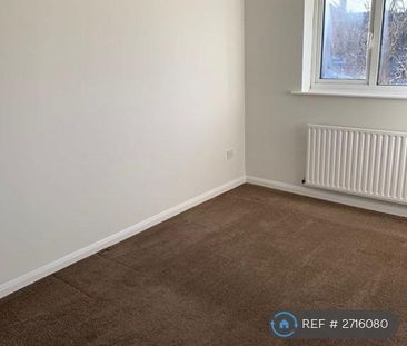 2 bedroom maisonette to rent - Photo 3