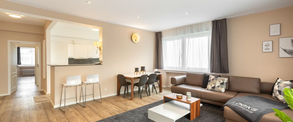 RIDA FLATS - Köln-Müngersdorf! All in plus! Balkon + Tiefgarage + Aufzug + Internet + Swimmingpool - Foto 1