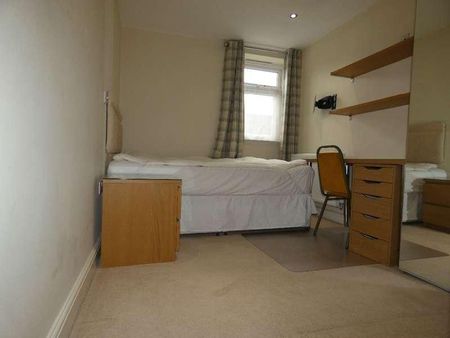 Seaford Street, Stoke-on-trent, Staffordshire, ST4 - Photo 5