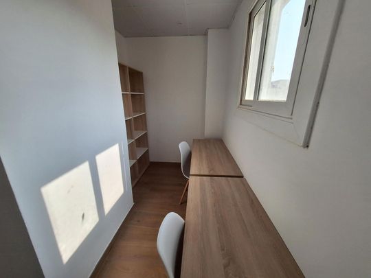 Piso de alquiler en Tapioles, El Poble Sec - Parc de Montjuïc - Photo 1