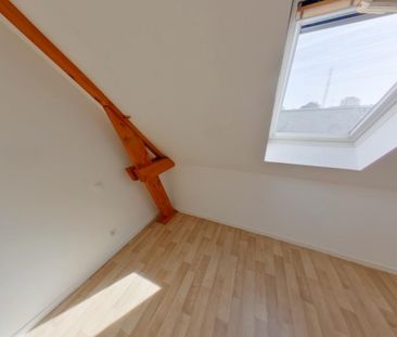 Location Appartement 4 pièces 78m² TOURS 37000 - Photo 3