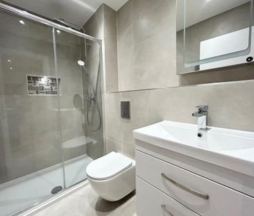 2 bedroom flat to rent - Photo 6