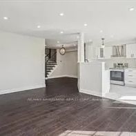 Condo Townhouse For Lease | W9248363 - Photo 1