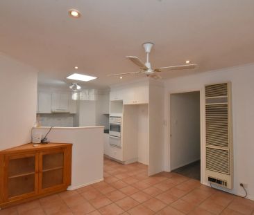 12/40 Sid Barnes Crescent, - Photo 1