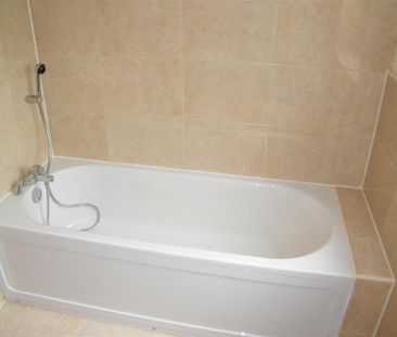 5 bedroom detached house to rent - Photo 6