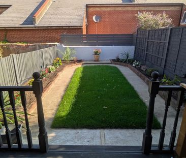 2 bedroom flat to rent - Photo 4