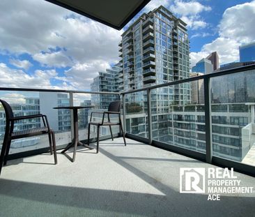 Executive Furnished 2 Bed + 2 Bath / City Views / Waterfront Outloo... - Photo 1